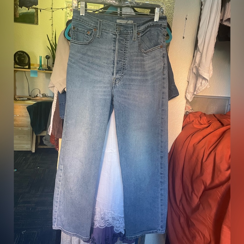Levi’s ribcage straight ankle women’s jeans